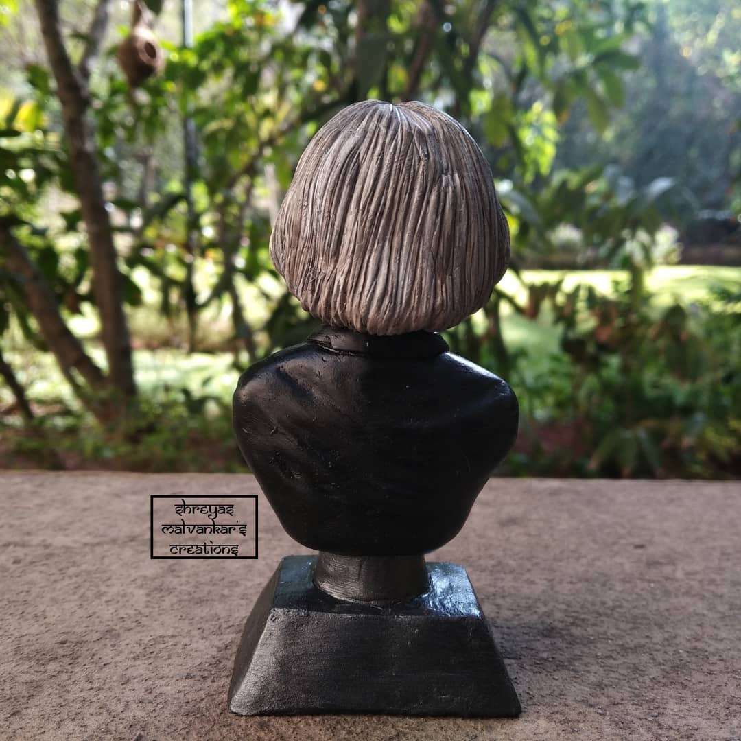 smmcreations's tweet photo. Dr. A.P.J. Abdul Kalam handmade statue bust
#smmcreations #handmade #handcrafted #drapjabdulkalam #india #indian #abdulkalam #indianart #indianartists #sculpture #indiansculpture #bust #bharatratna #facesculpt #handmadeinindia #statue #replica #humanreplica #indiaart  #artist https://t.co/Uq5Grgtyj7
