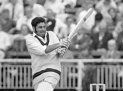 sachin_rt's tweet photo. Your timing both on and off the pitch has always been great. Your wit has always entertained everyone around you. Wishing you a very happy birthday, Farokh Engineer Sir. https://t.co/W7mDao9OxR