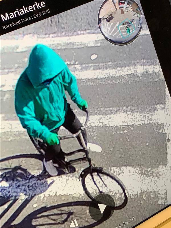 avstelevisie's tweet image. De Proxy Delhaize op de Brugsesteenweg in Mariakerke werd vanmiddag overvallen. De dader was gewapend en vluchtte weg met de fiets. De @GentseFlikken verspreiden al een opsporingsfoto.