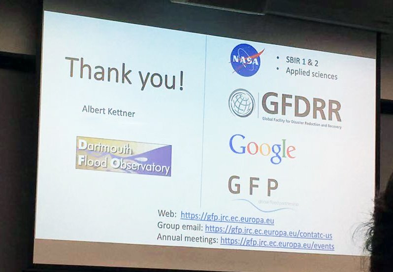 geolidf's tweet image. A great Monday as I saw my academic idol, Albert Kettner, from @CSDMS in @NUSingapore.  We talked about the applicability of #PyMT in sediment modeling in Tibetan Plateau @third_pole, and the sediment problem/potential in Greenland @IrinaOvereem @Mettebendixen08. Big thanks!