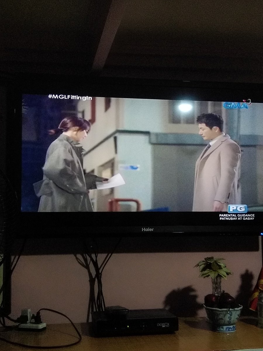 garciafred017's tweet photo. #MGLFittingIn gandang ganda tlga ako sa kdrama ng gma na My golden life...araw araw ko inaabangan to.. https://t.co/CMXxlJzeSP