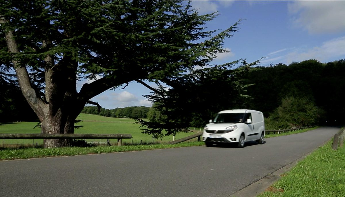 GnvTv's tweet photo. Les ventes de voitures #GNV ont progressé de 30%en Europe malgré un dernier trimestre très compliqué :
Article de @gaz_mobilite : https://t.co/d6F551EcXP
#TGI #mobilite https://t.co/1UTEEPpBMH