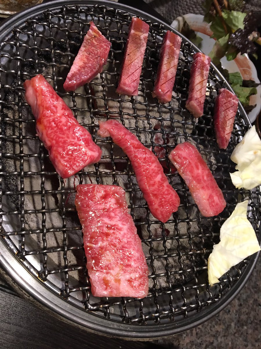 徳島の焼肉アルバイトさん Yakiniku Uhauha Twitter