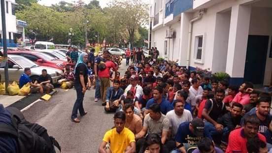 HSawendra's tweet photo. Semoga kwan2 seperjuangan dimudahkan prosesnya..  Dan buat kwan2 yg kosongan.  Hati2 selalu. semoga kita selalu dalam lindunganNYA. Dan dijauhkan dari oprasi..Aamiin.  Salam anak rantau salam seperjuangan..  
👆👆👆👆👆👆👆👆 https://t.co/AoO8NodEdu