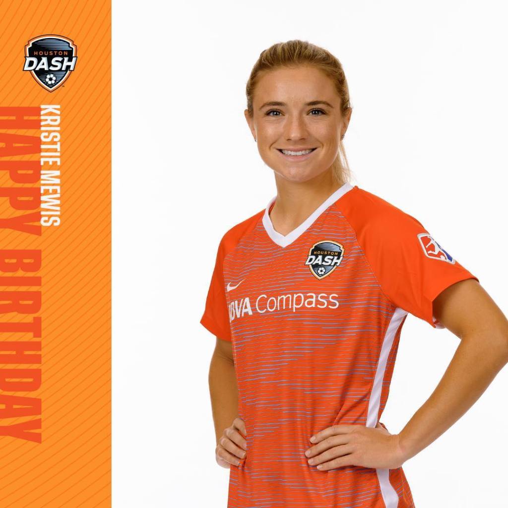 Help us wish Kristie Mewis a very happy birthday! 