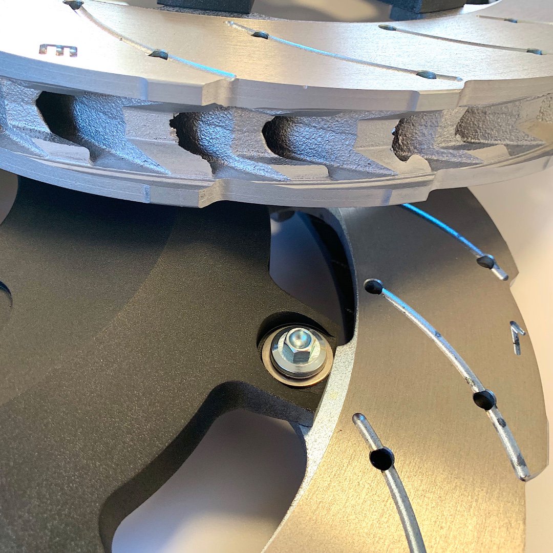 SwallowsRacing's tweet photo. Cutting edge.. in every sense of the word..
.
.
.
#wortec #performancebrakes #performancejaguar #jaguar #jaguarxk #jaguarperformance #jaguarsport #jaguarracing #bigbrakes #gtr #400mmrotor #floatingdisc #jaguarxkr #xkr #xkrowners #palmerxkr #palmersport #jec #jaguarowners #sr https://t.co/k7c3VHtbxy