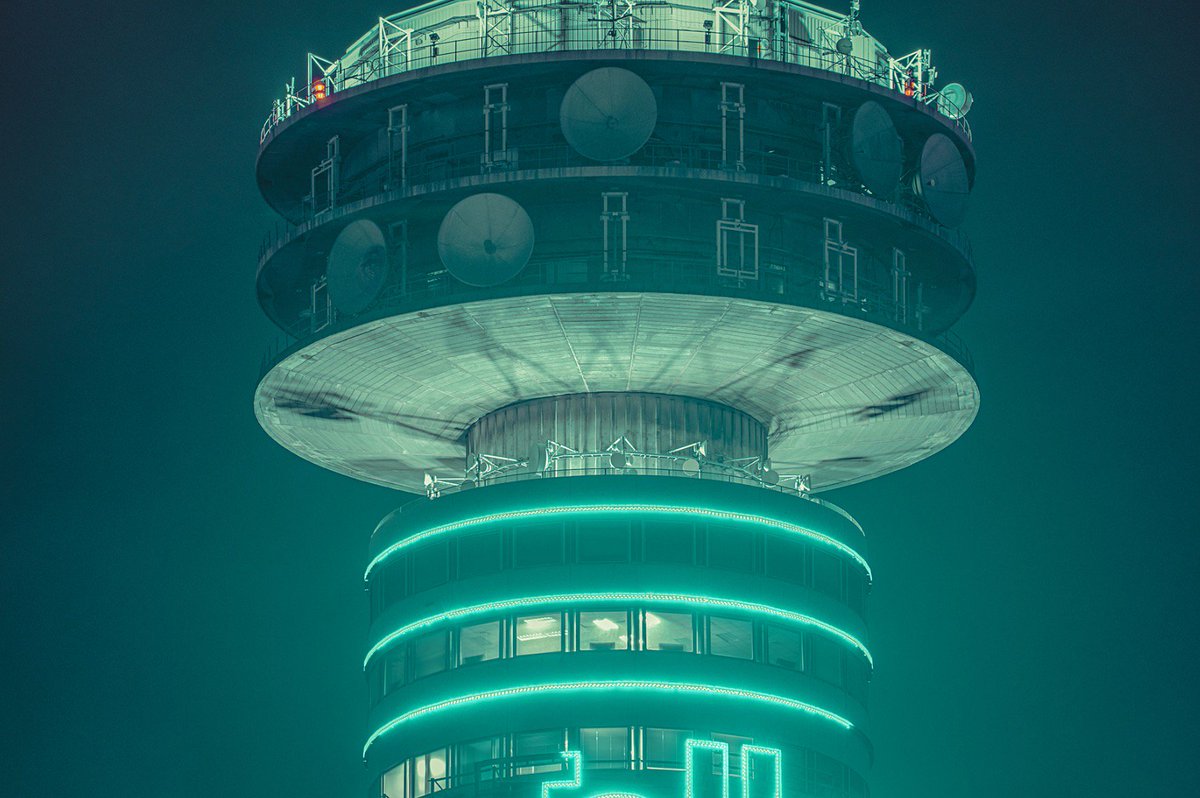 soyoufr's tweet photo. Toujours subjuguée par les photos de @elsableda
Johannesburg, South Africa
Extrait de la série #NightScapes
#photo #elsableda à suivre sur @instagram https://t.co/IdtVsmmjg9