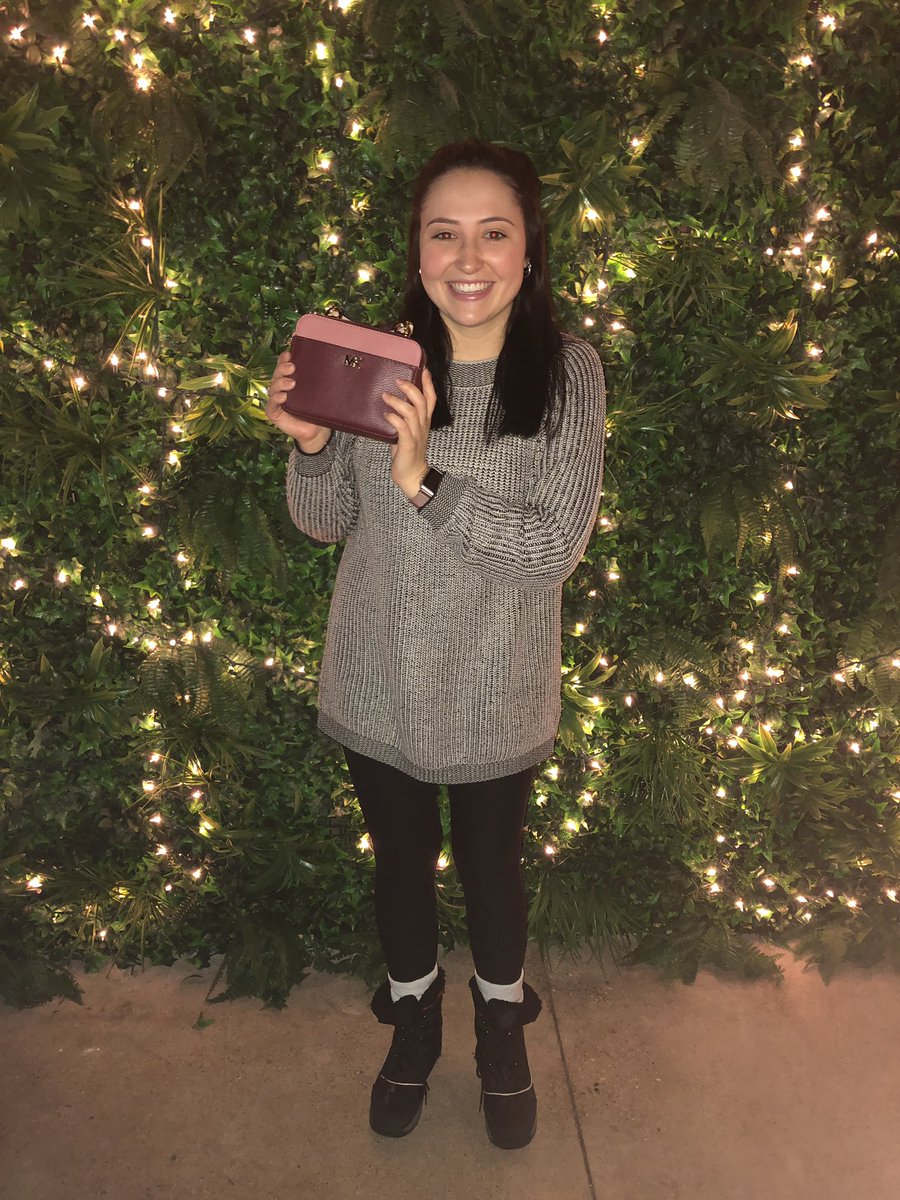 BeviBistro's tweet photo. Come join the Winners at the Bevi Bistro and win yourself a purse this Thursday! Ladies Night is going to be amazing! Stop in Wednesday as well for $1 Bartender’s Choice on Bottles and Drafts! Don’t forget karaoke on Tuesday! https://t.co/TxsoGY1lpF