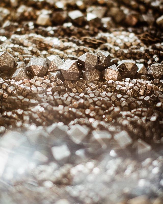 Add a little something extra to your favorite outfit with these gorgeous <a href="/jianhuilondon/">Jianhui London</a> pieces, currently available at our store &amp; online! ift.tt/2Ns7UAG