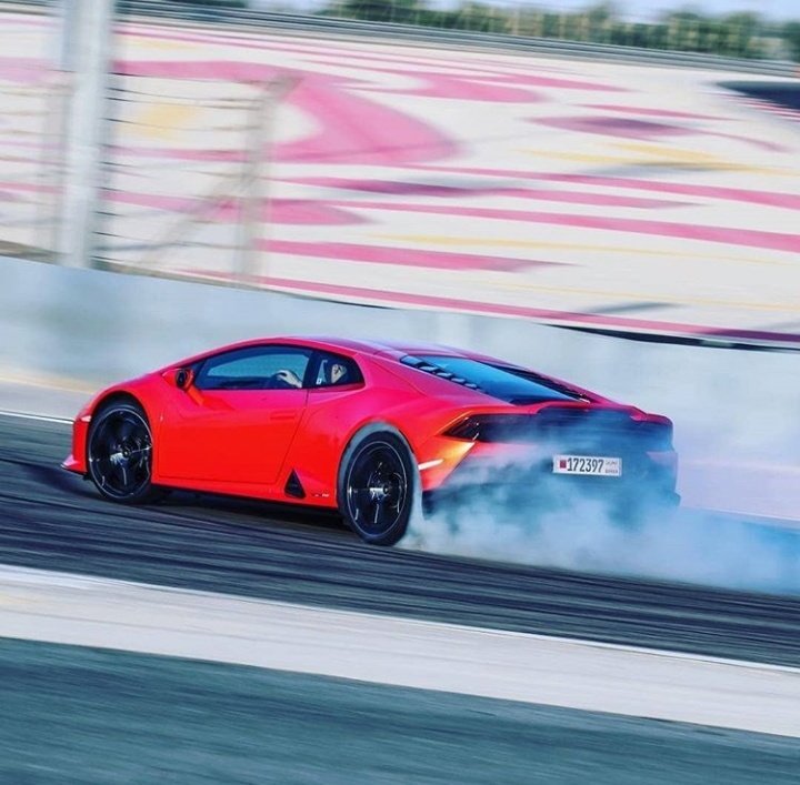 LamborghiniCra2's tweet photo. Drifting was life# https://t.co/295wac8qFZ