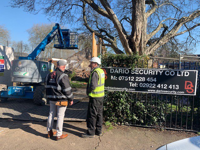 DarioSecurity's tweet photo. Started 2 new sites today! Grange Gardens with BECT and Aldi supermarket with Arc Bauen. look out for our new signs everyone! #DarioSecurityCoLtd #TakingOver https://t.co/eg6sfqHNj3