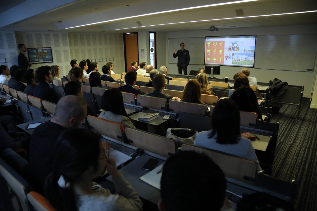 #Live from the IÉSEGDataScienceFest 2019, an event to discover #BigData, #DataScience, #Analytics, #DeepLearning and #MachineLearning ieseg.fr/en/events/iese… #IESEGExperience #IESEGicma #ArtificialIntelligence #ML #Ai #DL
