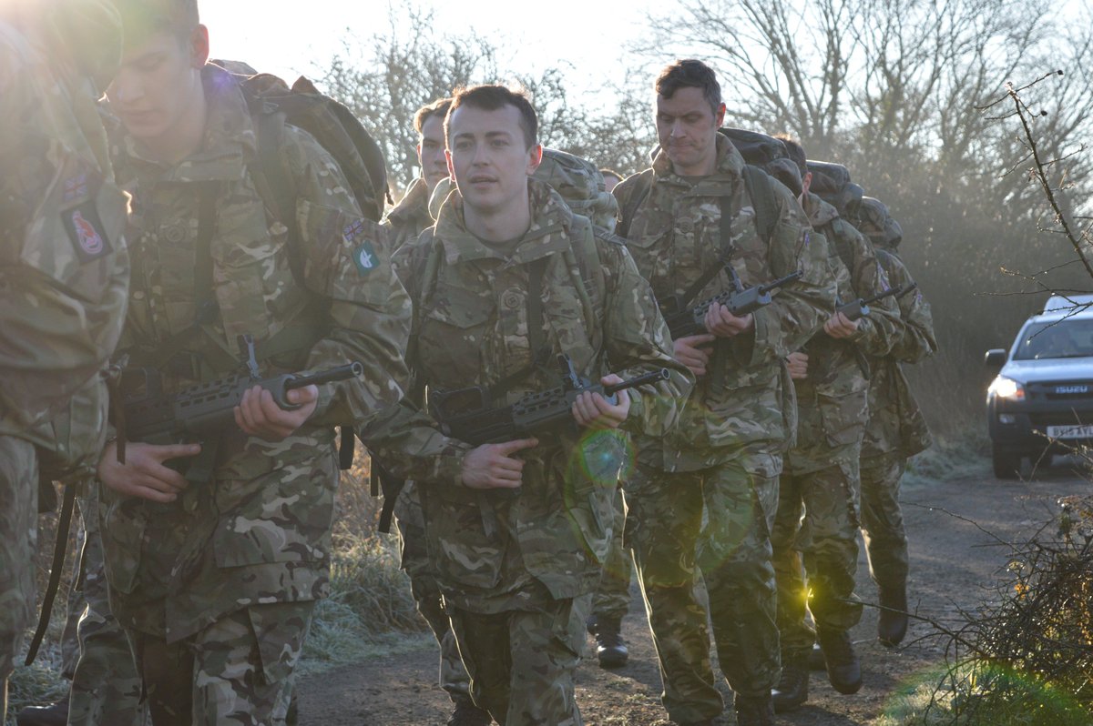 InkermanCoy's tweet photo. Day 3 of Kandahar platoon, set the day off with lovely frosty morning, but  sunny march with 75% kit. Later preparations for a platoon photo something to look back on and be proud of. https://t.co/AneUlYHEJw