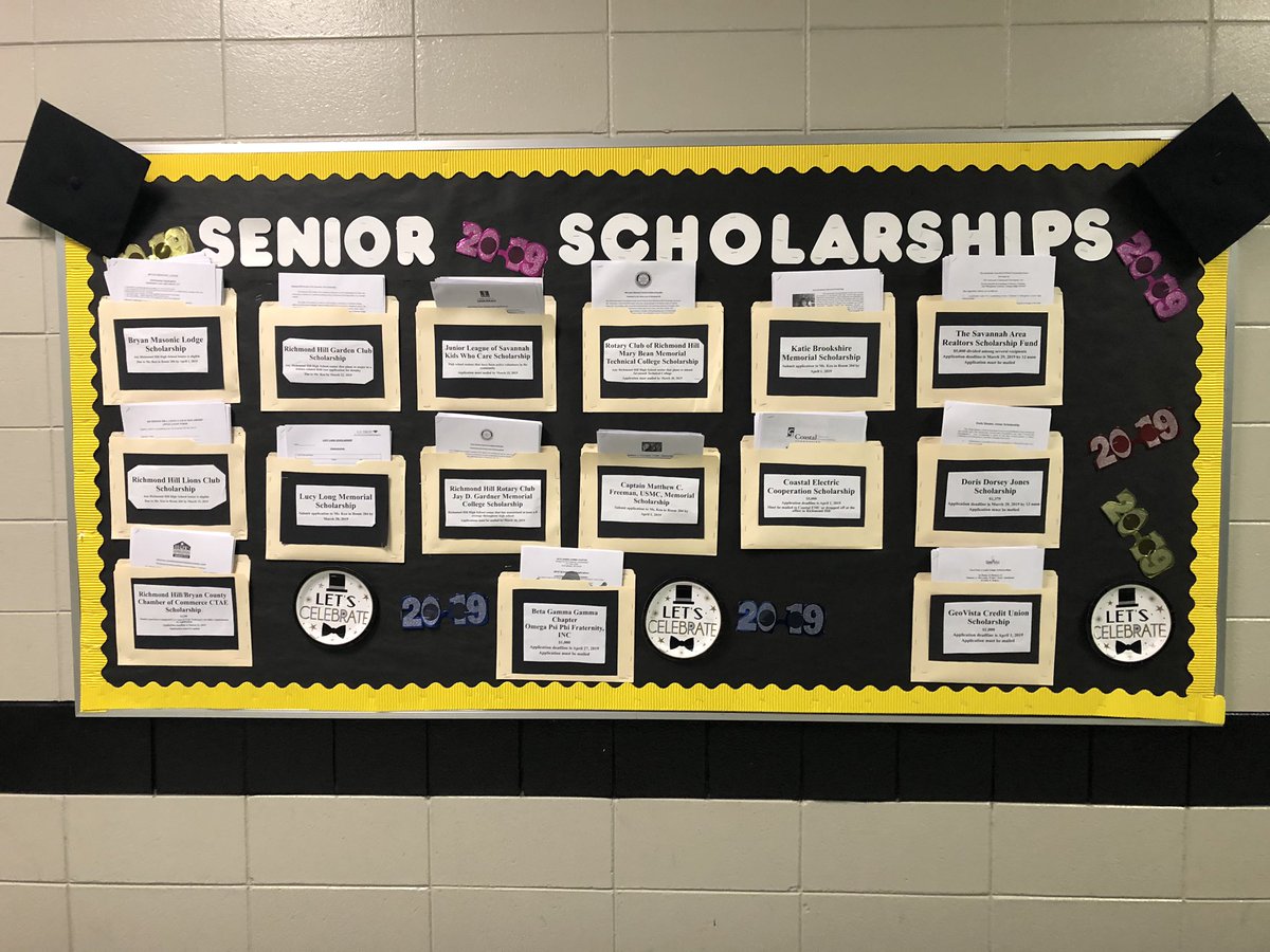Who wants free 💵for college? 🙋🏼‍♀️ Check out the Scholarship Board on the 200 hallway or the link on the Senior Webpage!  <a href="/DebiMcNeal/">Debi McNeal</a> <a href="/RichmondHill_HS/">Richmond Hill High</a> <a href="/RHHSco19/">RHHS Class of 2019</a> docs.google.com/spreadsheets/d…