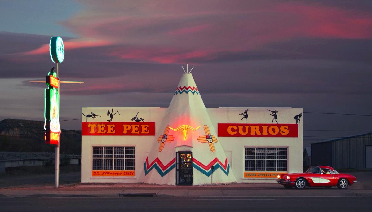 i_D's tweet photo. Hayley Eichenbaum captures the 'wilting romanticism' of the American southwest
https://t.co/Az6NYp6U01 https://t.co/jE7RIMAKFL