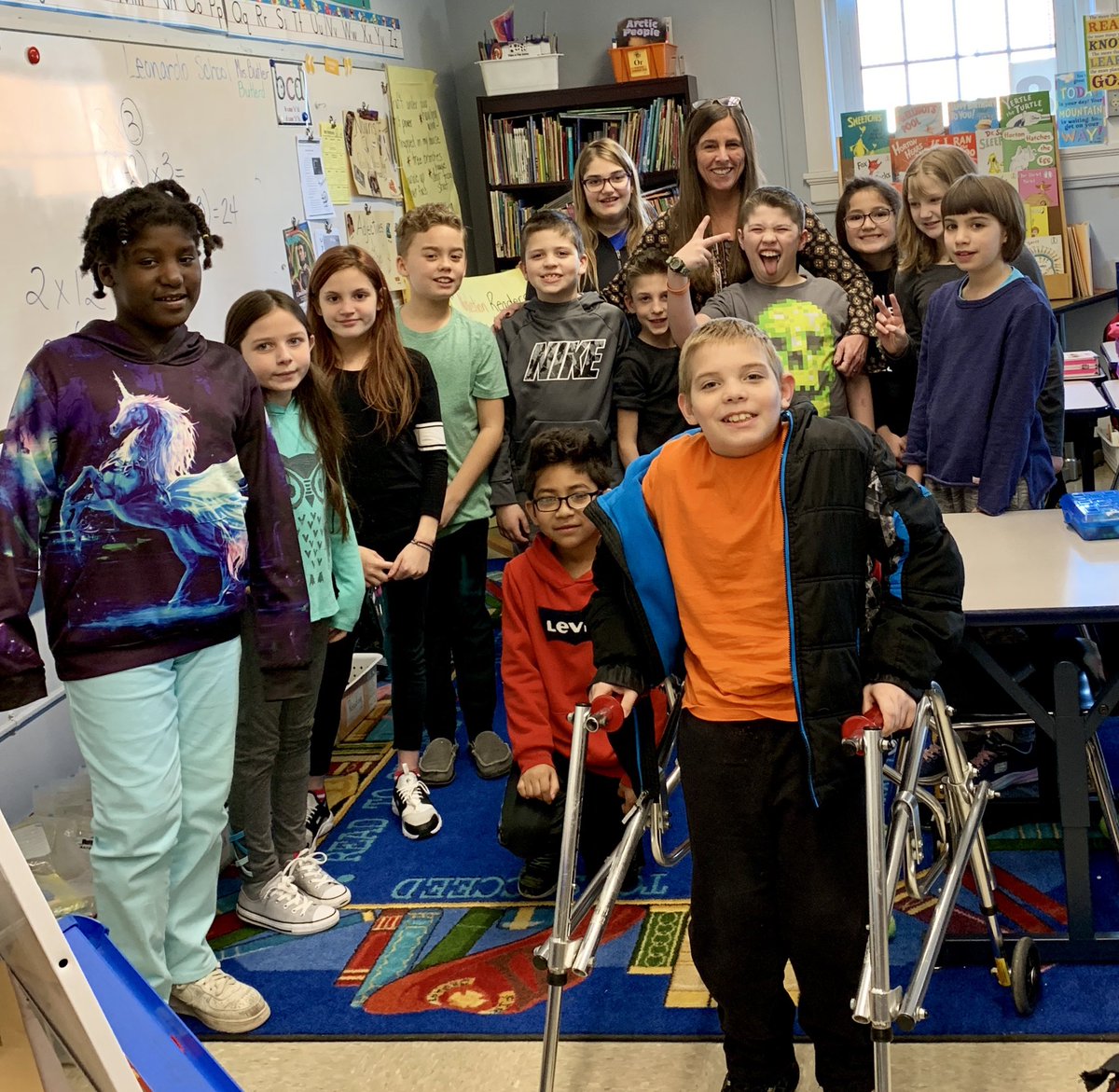 Celebrating Read Across America with Teacher switch day!! Loved reading to my old friends❤️ <a href="/MTPSpride/">Middletown Township Public Schools</a>  #MTPSpride. #LeonardoBearsNJ