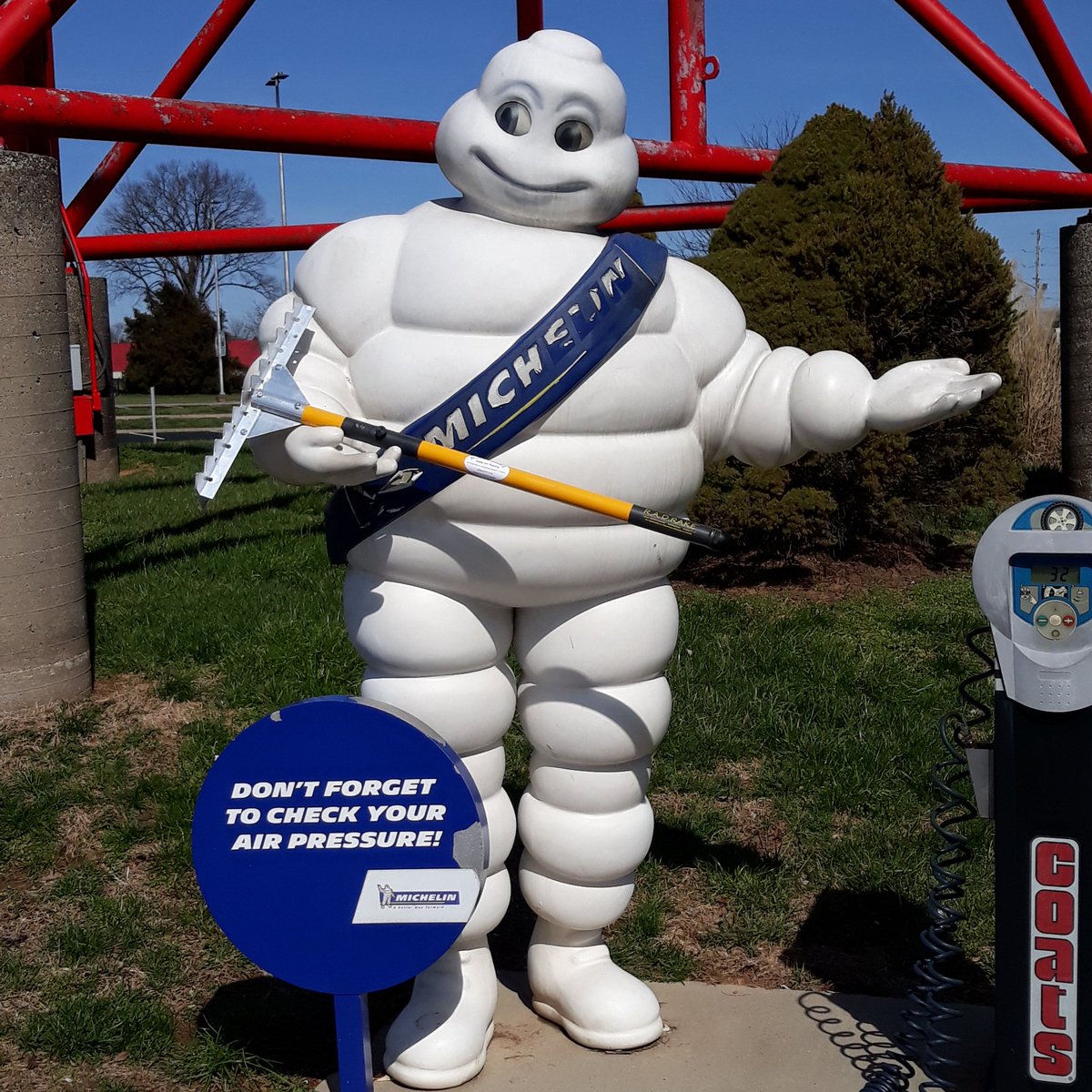 rad_rake's tweet image. R.A.D. RAKE jr. is liked by the Michelin man.