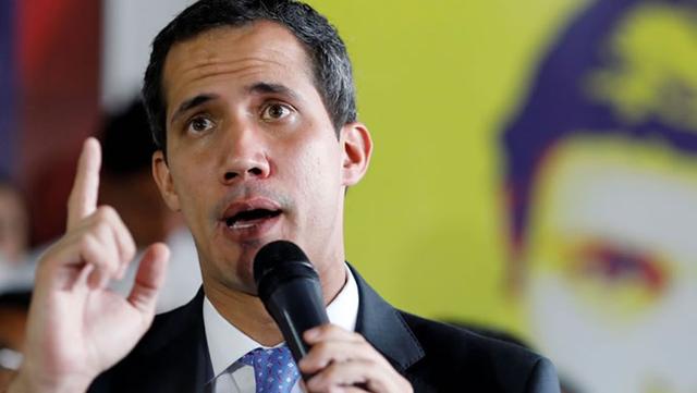 Os militares seguem fieis ao governo bolivariano, Juan Guaidó, não se mostrou forte o suficiente para se manter no país. <a href="/jguaido/">Juan Guaidó</a> é um covarde, seu fim será como de Saddam Hussein e Bin Laden humilhado pelo povo Venezuelano.