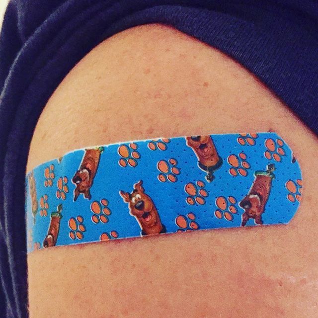 True story: couple of weeks ago I got bit by a dog. Went for a tetanus shot, and this is the band-aid my doc applied. He said he just chose one at random but I don’t believe him. #happyaccident
.
.
.
.
.
#smalldoglove #dogbite #ilovedogs🐶 #rescuedogs… ift.tt/2tD5gPe