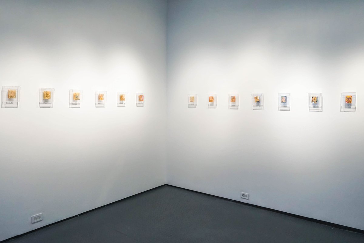 parasolpopup's tweet photo. Todays #WhiteBoxMonday is brought to you by @manuelagarcesart 's 2017 Pop-Up exhibition 'Naughty Little Paintings' at our 2 Rivington location. #ParasolProjects #PopUp #PopUpSpace #PopUpShop #NYC #Nolita #Soho #MotivationMonday #inspo #inspiration #Art #Exhibition #artist https://t.co/N6Q54J0nVM