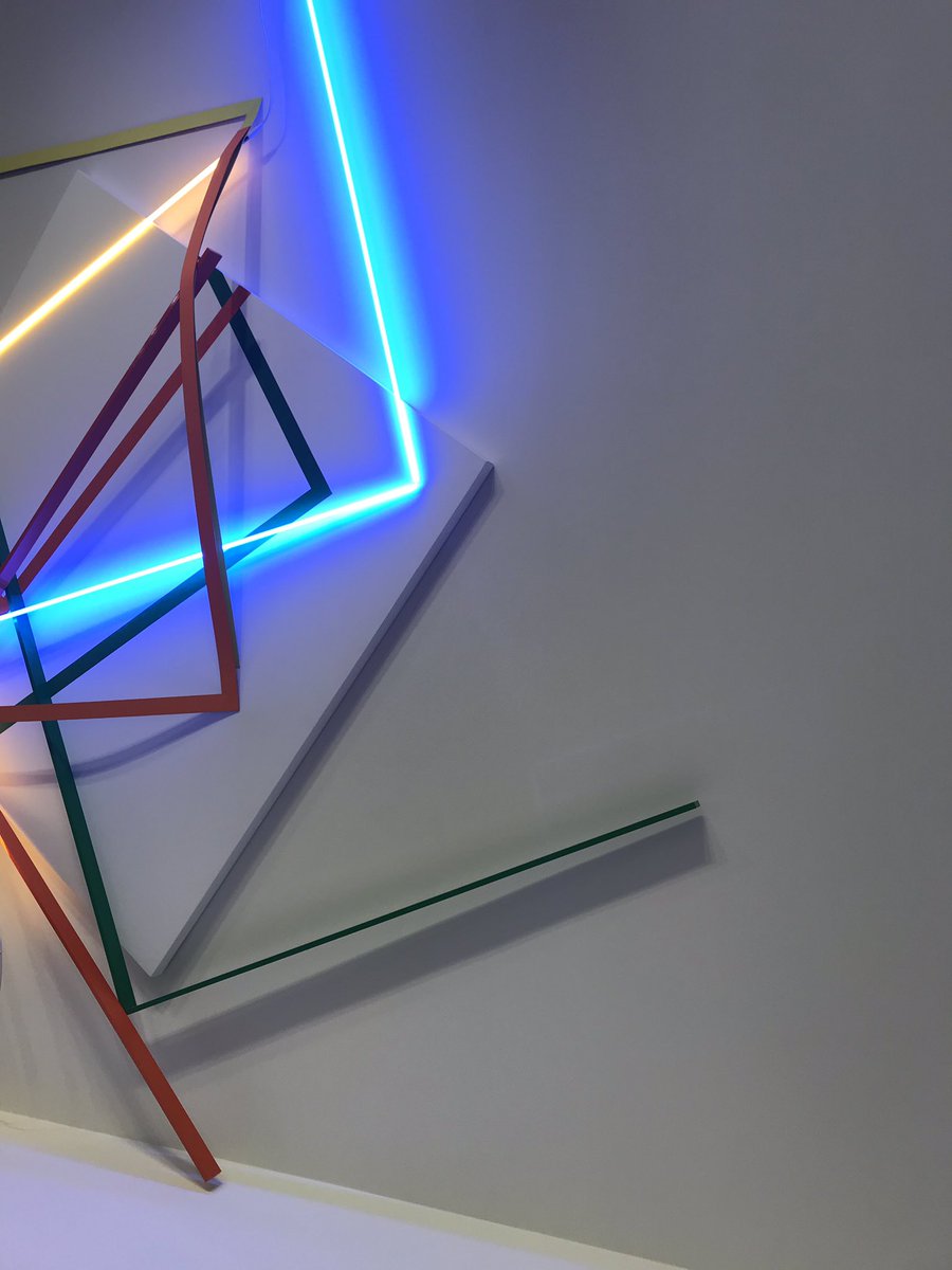 CyrilMLOUIS's tweet photo. #Emptyflv x Fondation Louis Vuitton https://t.co/jiNO6lGmqp