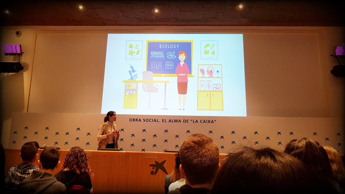 ies_patarroyo's tweet photo. Hemos podido escuchar la experiencia personal de la ingeniera biomédica María Postigo,  cofundadora de Malaria Spot, un proyecto que usa videojuegos para diagnosticar la malaria. 

#malaria
@iespatarroyo
@CaixaForumMAD
#malariaspot
#videojuegos
#futurovariable https://t.co/IctScdoWRI