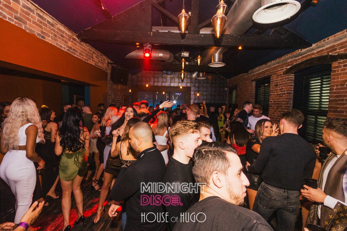 CandypantsSheff's tweet photo. The photos from Midnight Disco on Saturday @House_Of_Hugo are up now on the Candypants Facebook page  #MidnightDisco #Sheffield 🎧 https://t.co/Y8DeHGRfr1