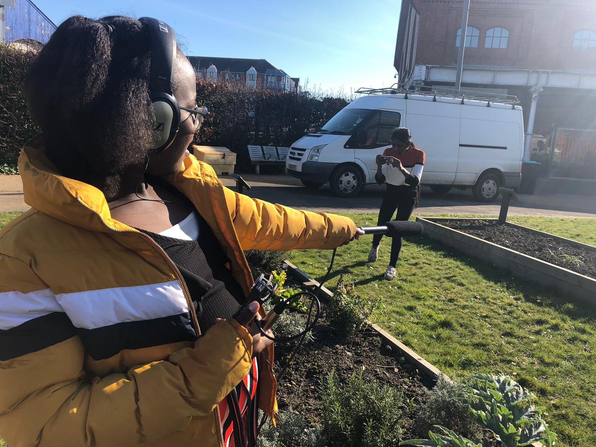 carolinelane_'s tweet photo. The sun was shining today for the #Ymuno @WOWFilm filmmaking project funded by @FfilmCymruWales and supported by @The_Waterfront 📽🎞📸📹 #callingtheshots https://t.co/i6N0WVH9v6
