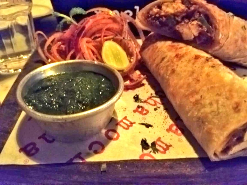 Paneer Tikka Masala Roll <a href="/mocha_pune/">Mocha Pune</a> koregaon park pune <a href="/PuneFoodSpot/">Sameer</a> <a href="/INDIAFOODMUSIC/">FOOD & MUSIC  👉I  N👈</a> @FoodAddaIndia <a href="/dessertnsnacks/">Dessert n Snacks</a> #food #foodie #pune #paneer