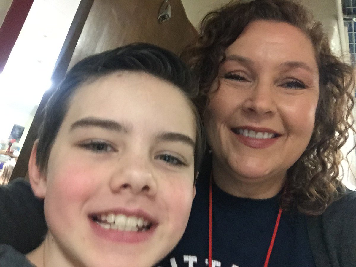 CindyEdelen2's tweet photo. I appreciate this young man😊He works hard and has great attention to detail with his assignments! Makes my job easier👏WOO HOO#PositivityChallenge@PittmanEagles https://t.co/fLdYaMcbA2