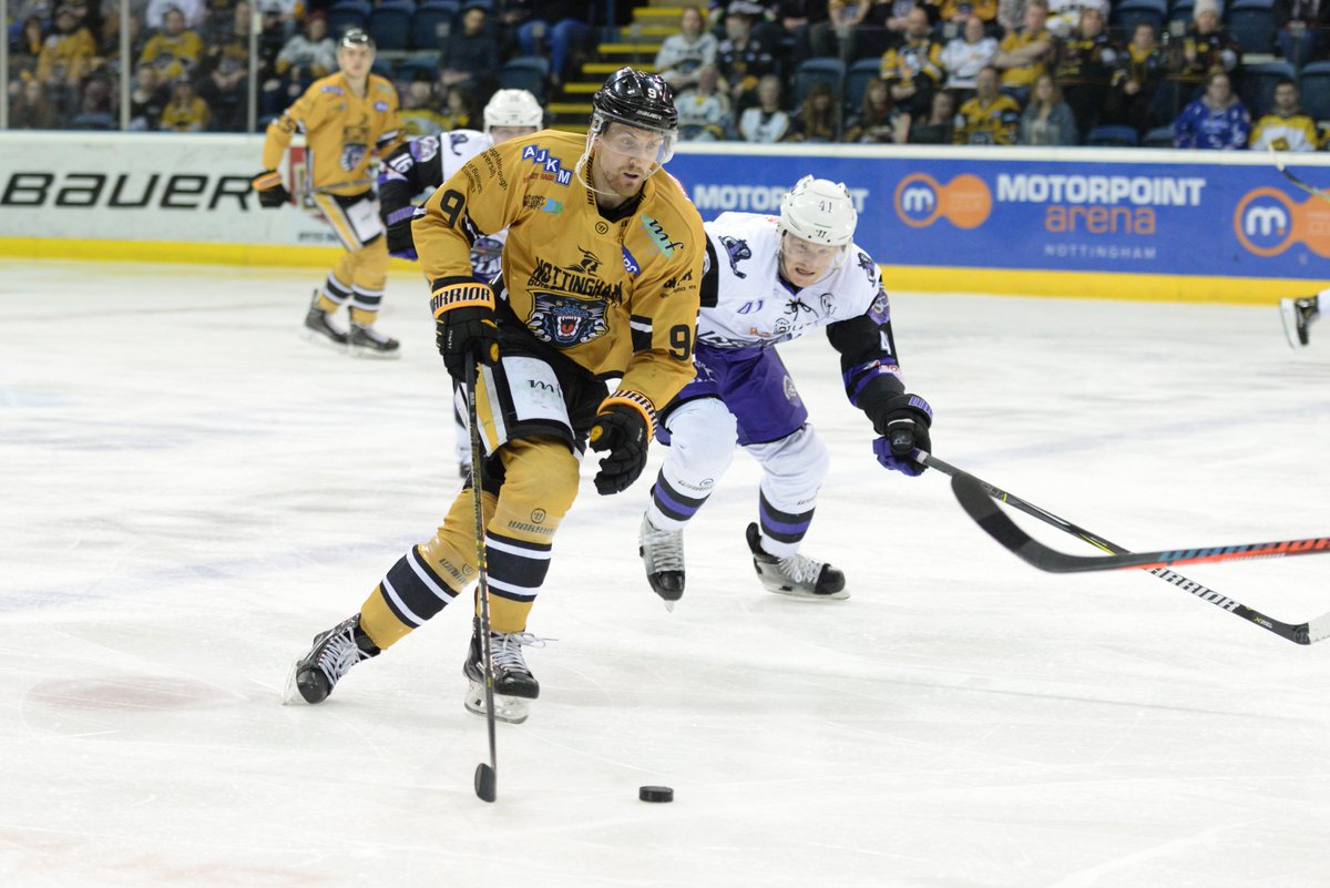 ICE HOCKEY 🏒🏒 | Need some #MondayMotivation? Motorpoint might be able to help. The #CarBuyersChampion has 2 pairs of tickets to #giveaway for Sunday's <a href="/PanthersIHC/">Nottingham Panthers</a> v <a href="/FifeFlyers/">Fife Flyers 🏒🏴󠁧󠁢󠁳󠁣󠁴󠁿</a> game at the <a href="/nottinghamarena/">Motorpoint Arena Nottingham</a>. Simply RT for a chance to win. Winners announced tomorrow! #goodluck