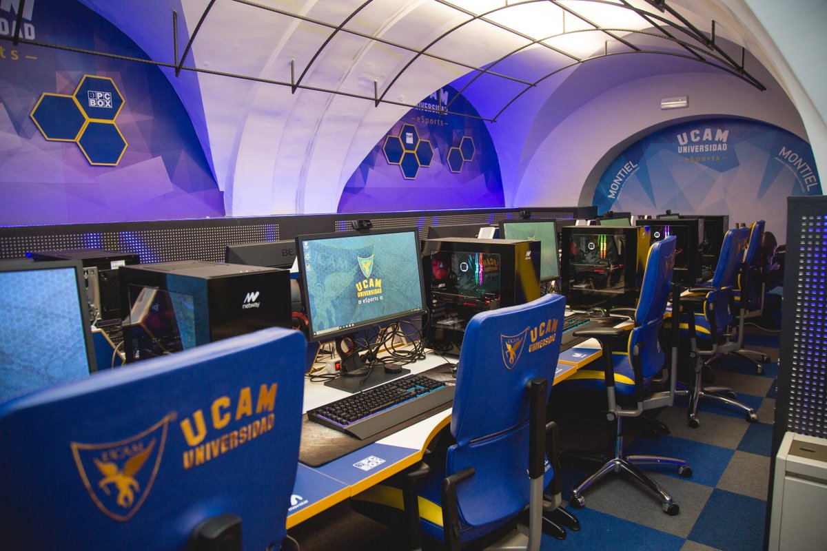 UCAM_UniEsports's tweet photo. ¡Os esperamos una semana más en nuestro #CIFeS con nuestros @PC_Box listos!
¡Aprovechad los últimos días de la promoción 2x1 y duplica tus horas de disfrute con la compra de los bonos! ¡Let's go! 🏃♂️
https://t.co/hpdb8voUqx https://t.co/s74QJCnFau