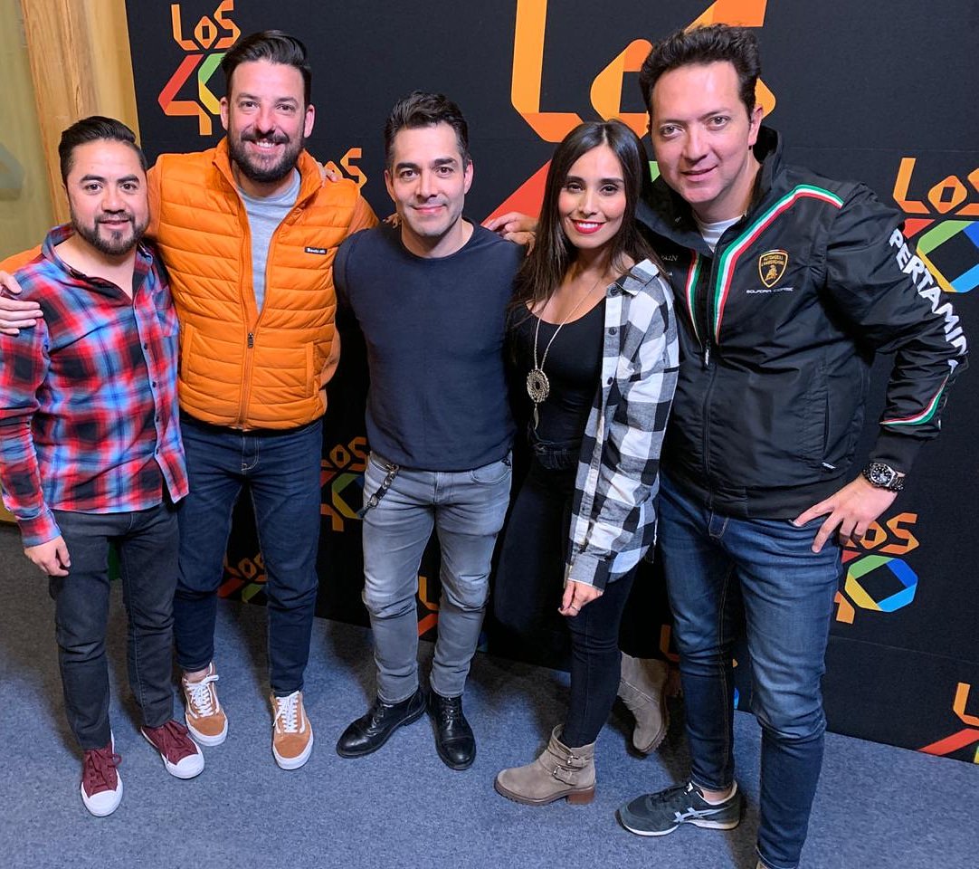 NinoconBarba's tweet photo. @OMARCHAPARRO en @los40mx #YaParate40 https://t.co/pVh512lZtO