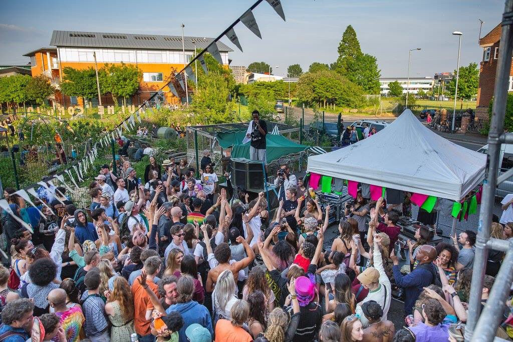 jjjamiebryan's tweet photo. Manchester people - my mate has just announced this really cool summer party in Hulme in May, and it’s free entry! Check it out: https://t.co/ySiXKOF8wv #manchester #mcr #hulme #dj #manchesterdj #art #food https://t.co/x9Z6UbzzfG