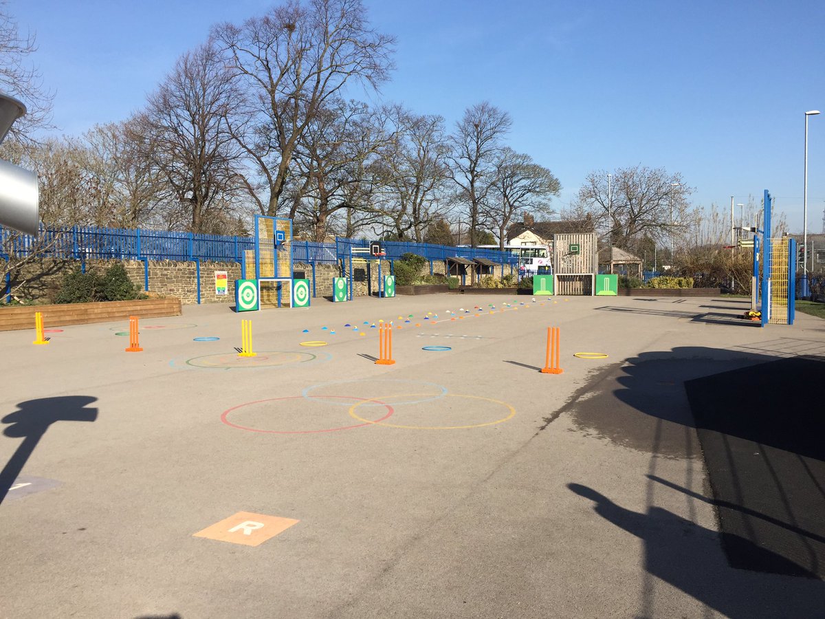 tombatesYCF's tweet photo. Best way to start a term of @Chance2Shine coaching at @StanningleyPri1 with Y1 & Y2! Bright Sunshine!! ☀️
Could we see them down at @RodleyCricket for All Stars Cricket?
https://t.co/jCK7EB8pl6
Parents - Follow the link to sign up ✅
#bigmoments #crackingflags https://t.co/eI6sE1QyR1