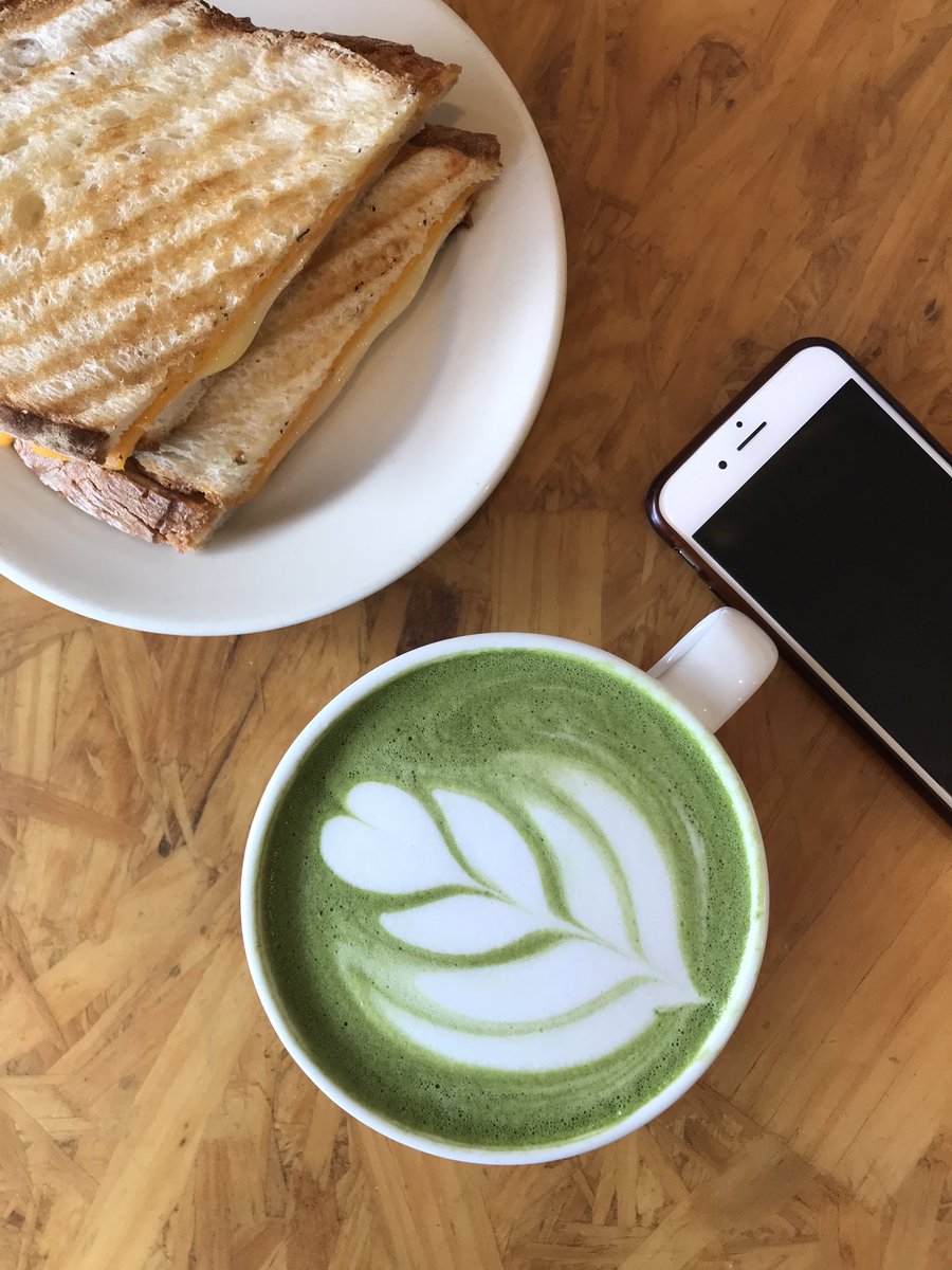 Pretty matchas (that are smooth and can be made with your choice of milks).
Gooey sandwiches (on fresh, local bread).
Free WiFi (in case your office feels a little too office-y for this Monday).
#onestopshop