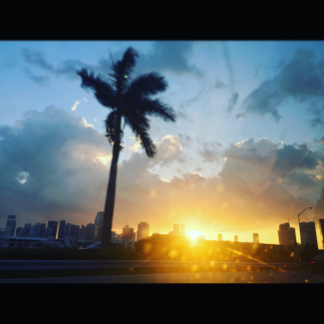 Miami Beach Food and Wine Festival 2019  #miamibeach #bobbyflay #positivevibes #sundazed #oldelkwhiskey