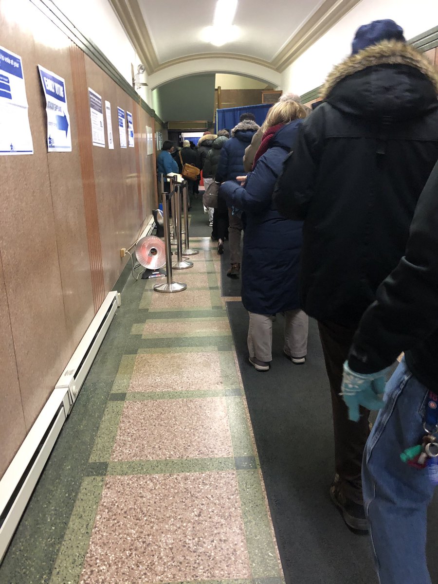 MatthewSerafin's tweet photo. Big line at the Loop early voting site – outside around the block were folks for Jerry Joyce and @JohnKozlar #twill https://t.co/cVaNexl31n