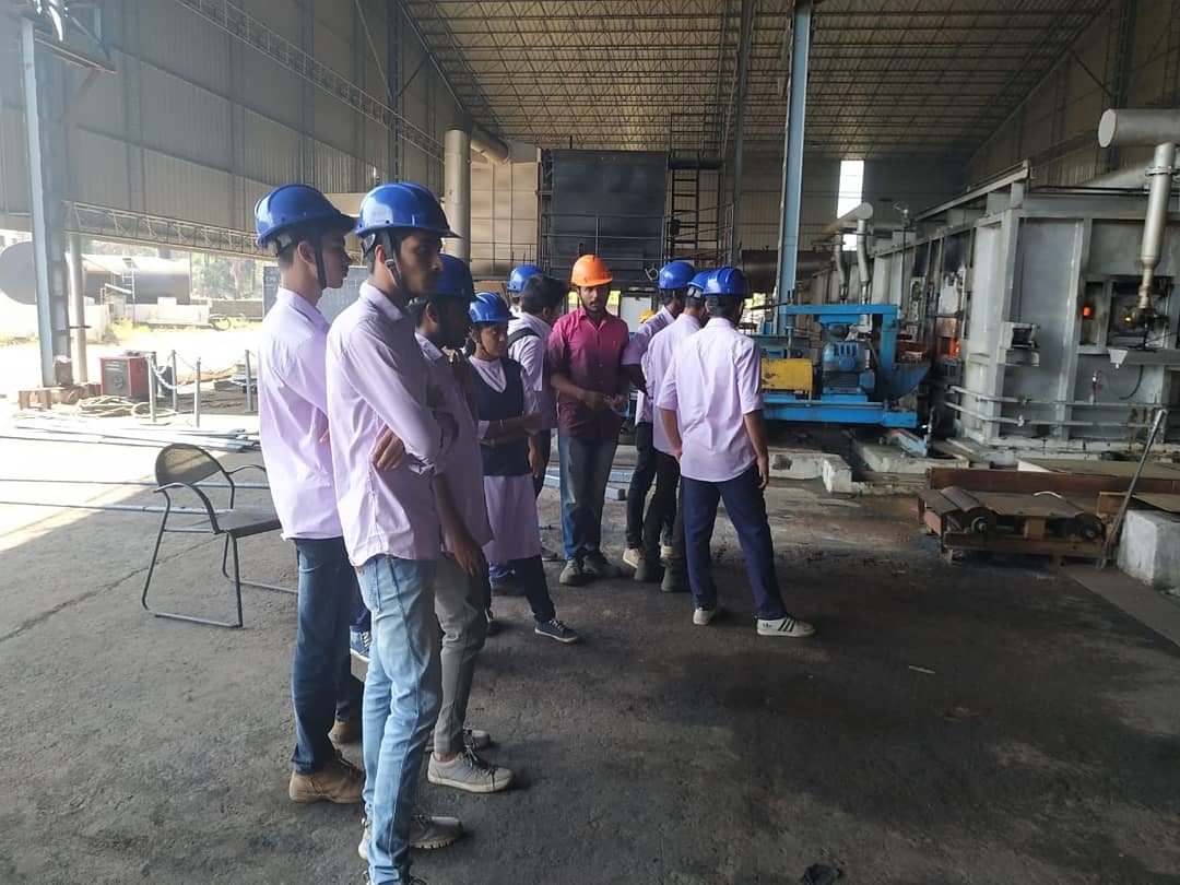 edcnssce's tweet image. The 3 day Entrepreneurship Awareness Camp 2019 ended today with an Industrial Visit to Kanjikode Industrial area. The day was lit🔥.
#EDCNSSCE #iedc #innovation #motivation #industrialvisit #entrepreneurship #startup #lastdayscenes #campvibes #idea