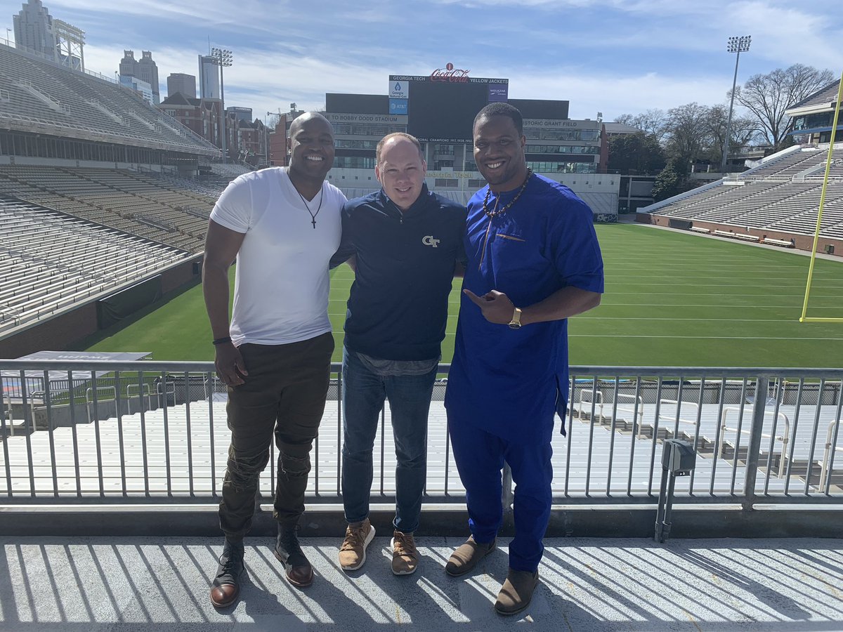 CoachCollins's tweet photo. “All my Homies are SUPERHEROES on their PATH to discovering their SUPERPOWERS” 👑👑👑👑
- @osahontongo 

#LEGENDSoftheFLATS
GreaT seeing you &amp; @JustCallMeRock today @GeorgiaTechFB
#TECHtitans 
🏆🏆🏆🏆 https://t.co/mxkogxHlbt