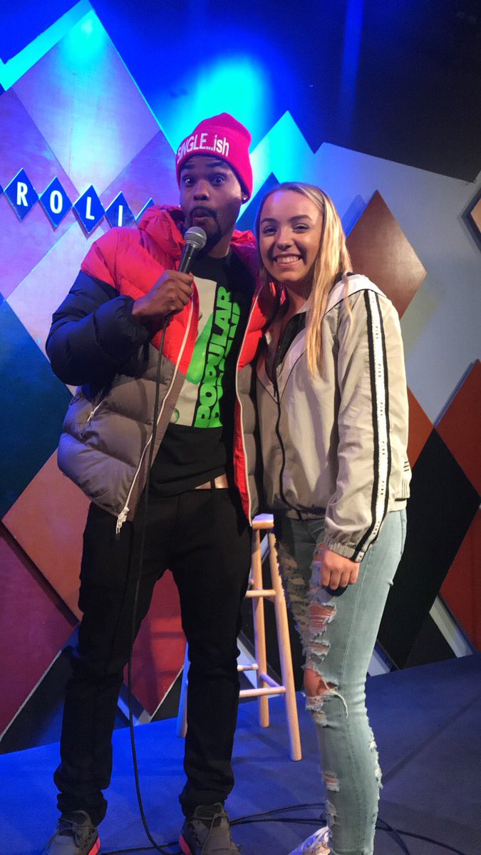 ChelseaMahoney3's tweet photo. Throwback to the best day of my life❤️ @KingBach https://t.co/HXYq5xV7Fy