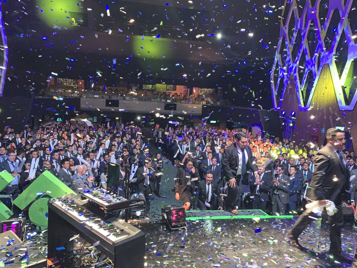 alvarezmartinTM's tweet photo. Convención @tecnocasamexico felicidades por el excelente evento! https://t.co/d1YvrOs3wH