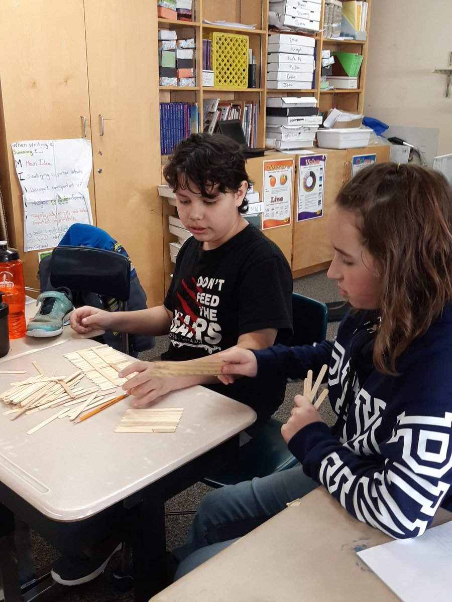 A_Gamerschlag's tweet photo. #science #structures #day2 #collaboration #building on #prior #knowledge #grade5 #writing #lab #reports #designing #testing #structures @vvpskenora https://t.co/nQEFQwway4