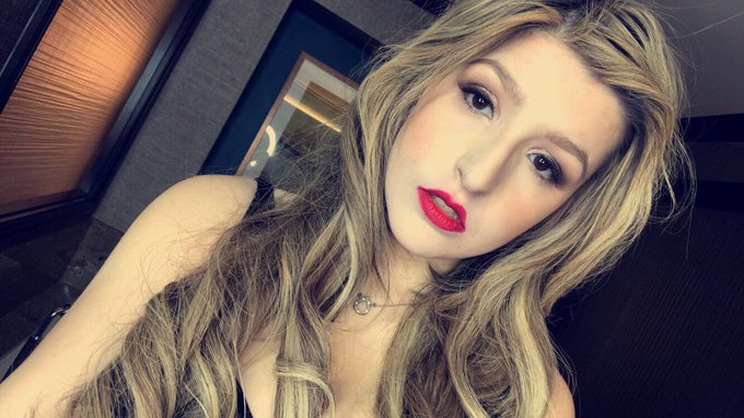 😘 https://t.co/jAJMPiJGMW