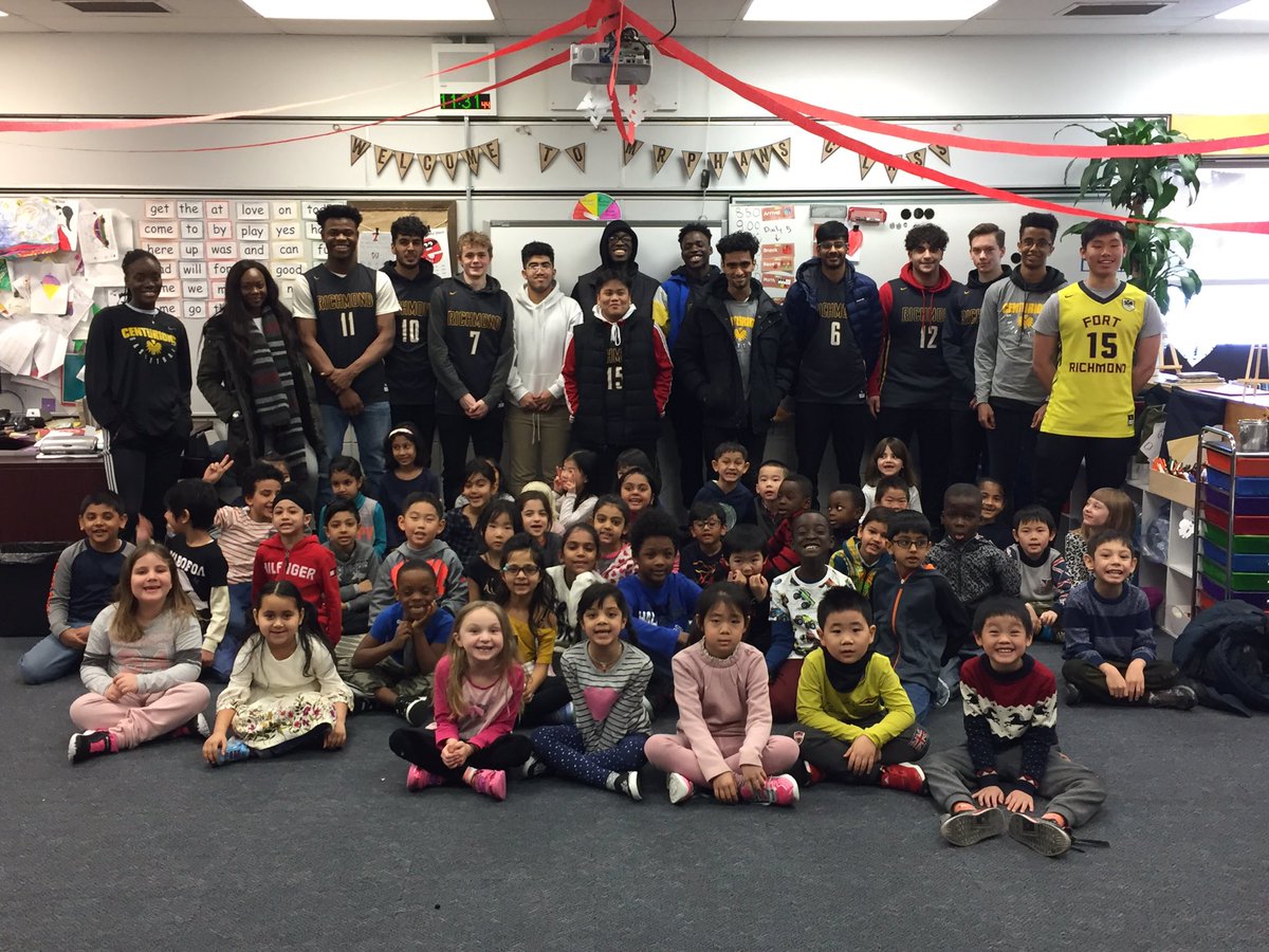 dalhousielib's tweet photo. Thank you to our FRC Red Carpet Readers for reading with our Grade 1 classes today! So much fun! @FRC_Athletics @frclibrary @FRCCenturions @SchoolDalhousie @PTLibLC @PembinaTrails #PTReads #ilovetoreadmonth https://t.co/O7z5BJuWlQ