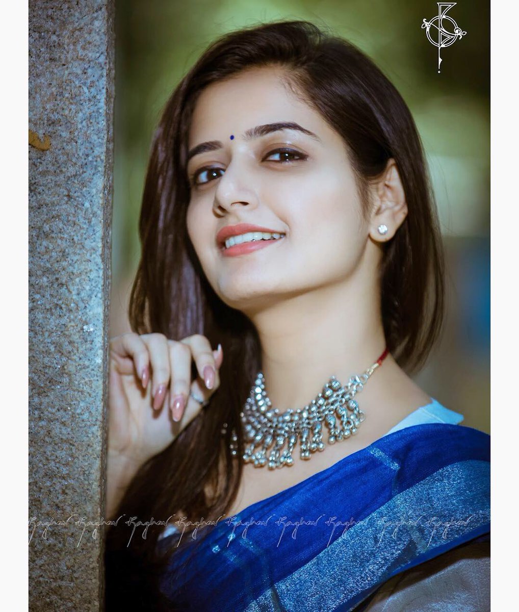 AshikaRanganath's tweet photo. ❤️❤️❤️ https://t.co/IewlXZq96P