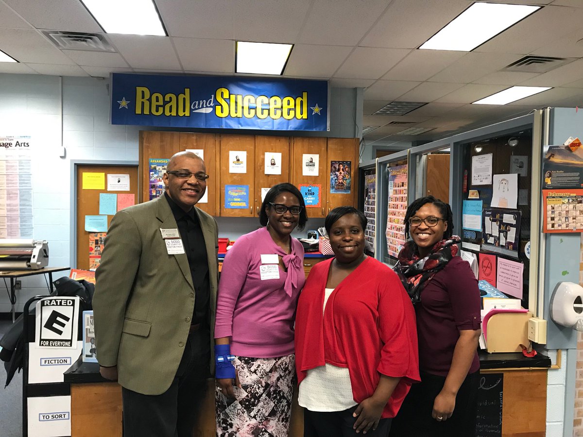 o_elementary's tweet photo. After research unit and presentations on African American Inventors: we got a visit from a current local inventor! https://t.co/oCbx3YSPt9