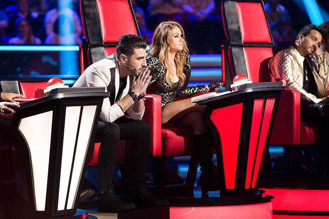 ¿ Tenéis ganas de saber que nos depara el segundo día de asaltos en @LaVozAntena3 ? Esto cada vez se pone más difícil 😬 🤪 ¿ a qué si @PaulinaRubio ?🙉🙈 ¡¡¡VAMOOOOS!!! 🙌🏻🙌🏻
@grupoboomerang @antena3com