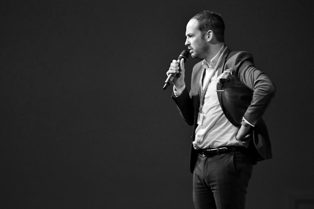 JoshPearcePhoto's tweet photo. The amazingly inspiring @MatthewCBurton speaking at the @ALLearning1 Conference earlier today in Telford, Shropshire #investinyou #Allconf https://t.co/a7CLhlYS4q