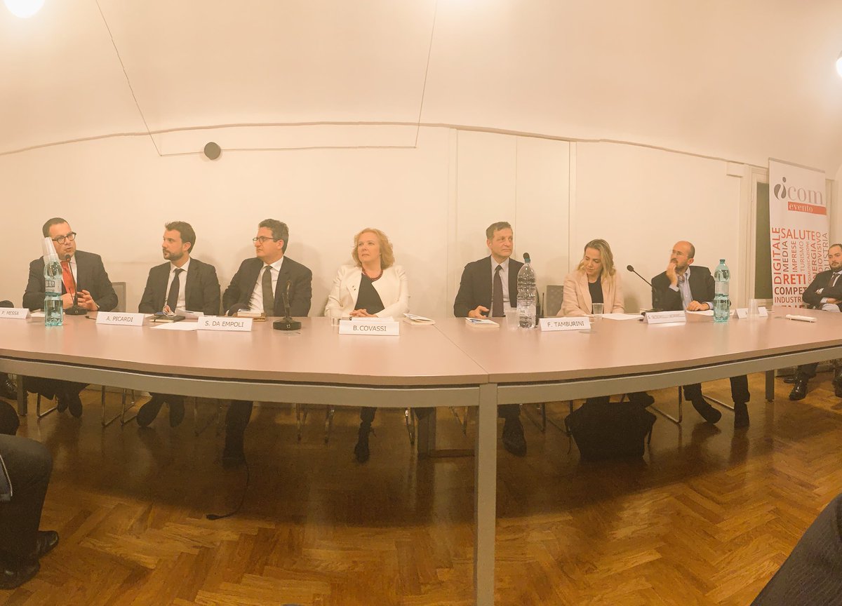 #SharpPower il libro di <a href="/PaoloMessa/">Paolo Messa</a> :un utile riflessione che pone al centro le sfide che #UE e #USA devono affrontare in un contesto globale in forte evoluzione per continuare a promuovere i valori della libertà sviluppo e democrazia #CyberSecurity alla #IntelligenzaArtificiale